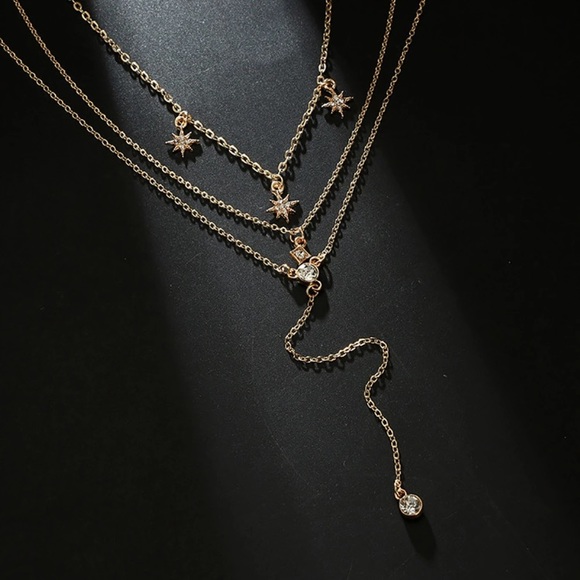 New Gold Star Layered Necklace - Picture 2 of 6